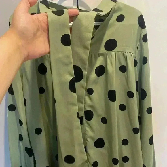 Polka dot dress size  Large - Picture 6 of 6